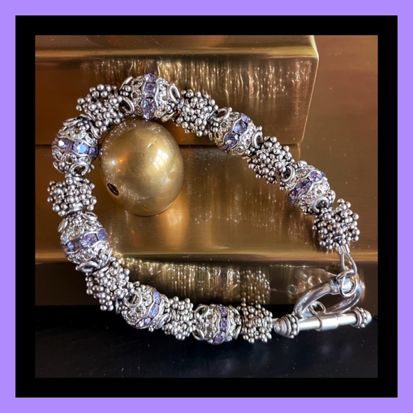 Jewelry - GORGEOUS SILVER BRACELET